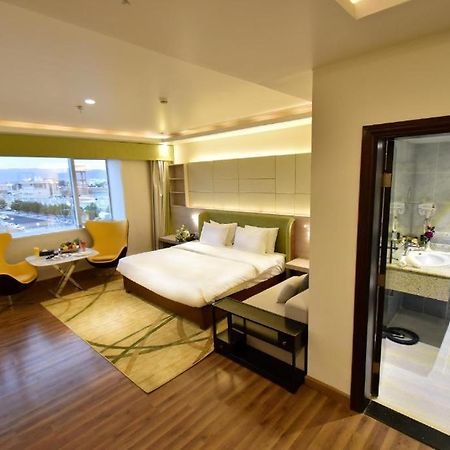 The District Hotel Najran Eksteriør billede