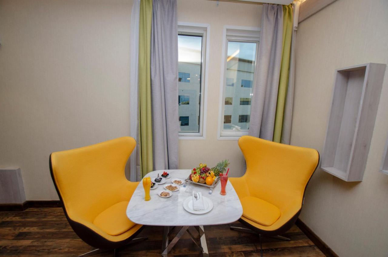 The District Hotel Najran Eksteriør billede
